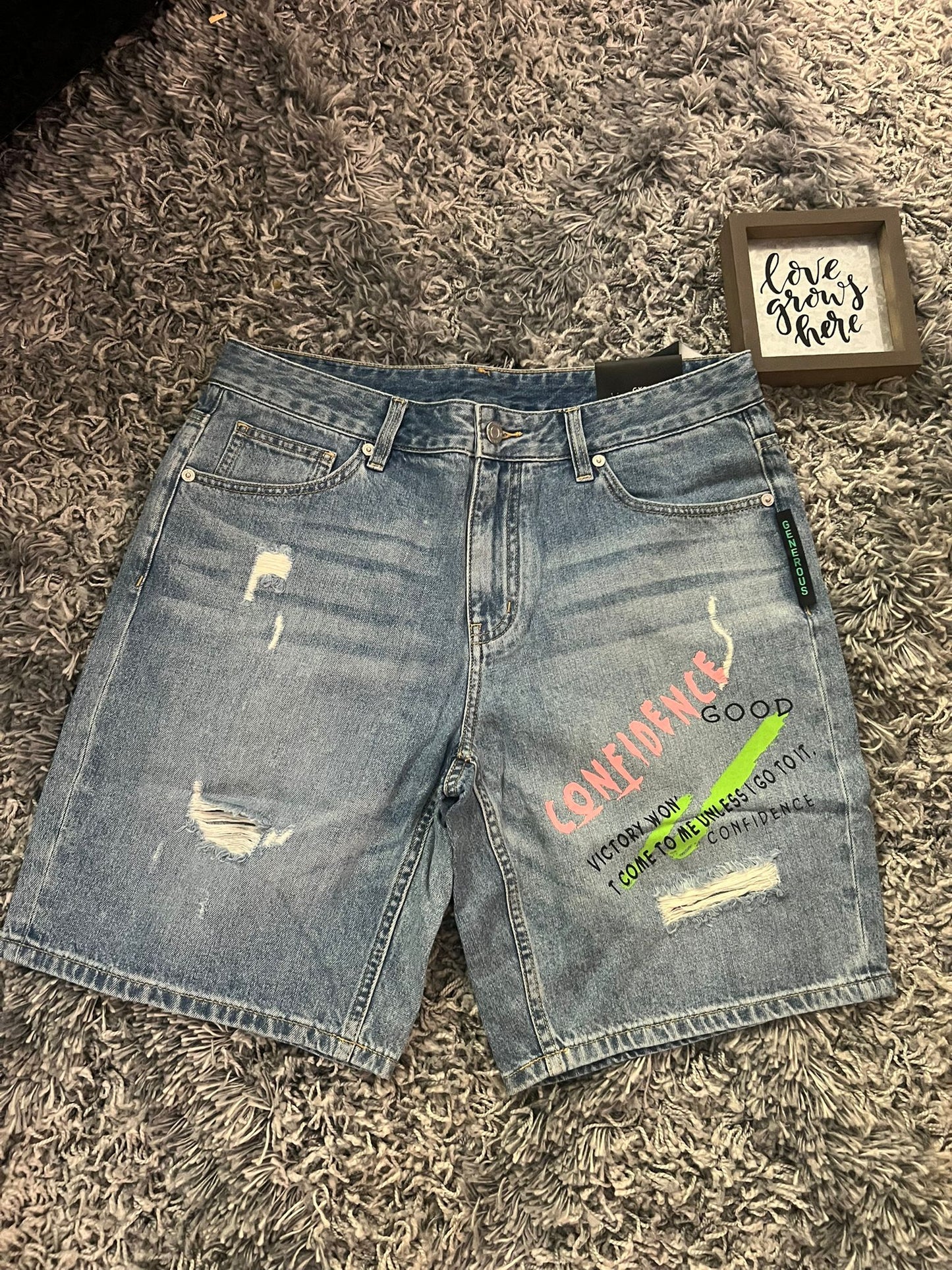 CONFIDENCE JEAN SHORT