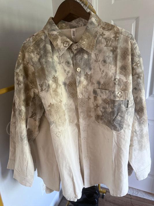 Louis V shirt